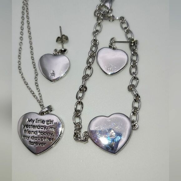 Danbury Mint Daughter matching jewelry set. 4 pieces. Inscribed, rubies - Picture 5 of 10